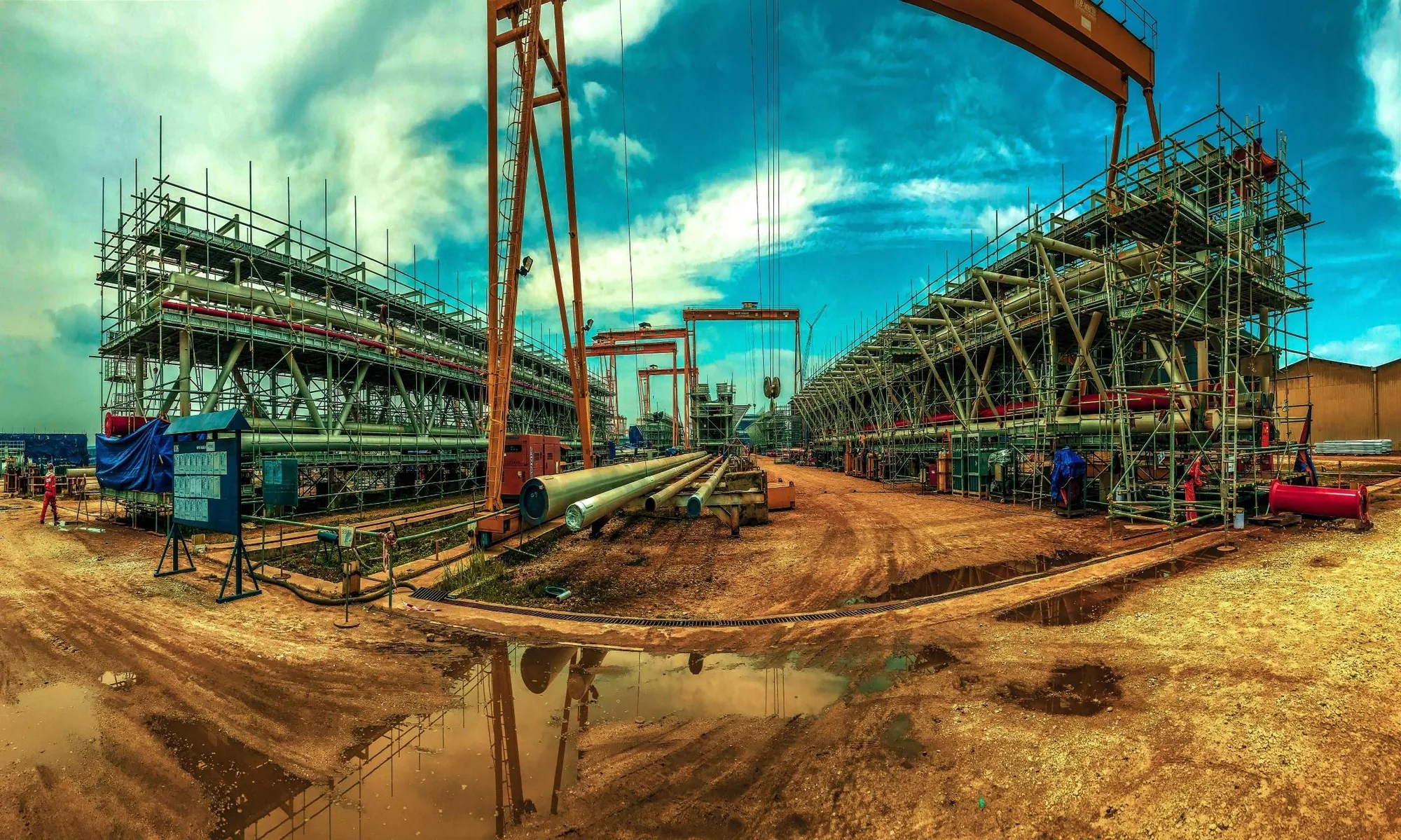 Editorial reference image of an industrial scaffolding operation